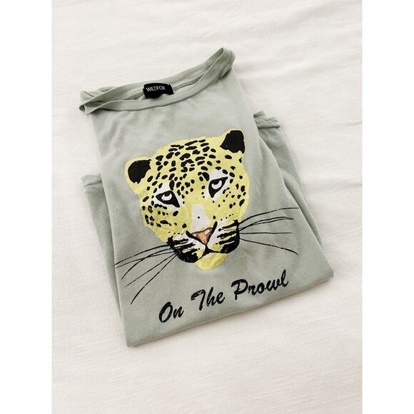 Wildfox On The Prowl Animal Graphic Tee - Picture 1 of 9